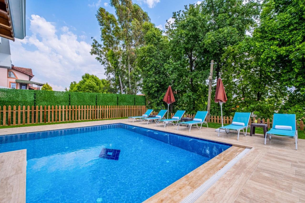 Infinity Lily Villa 1 Фетие Екстериор снимка