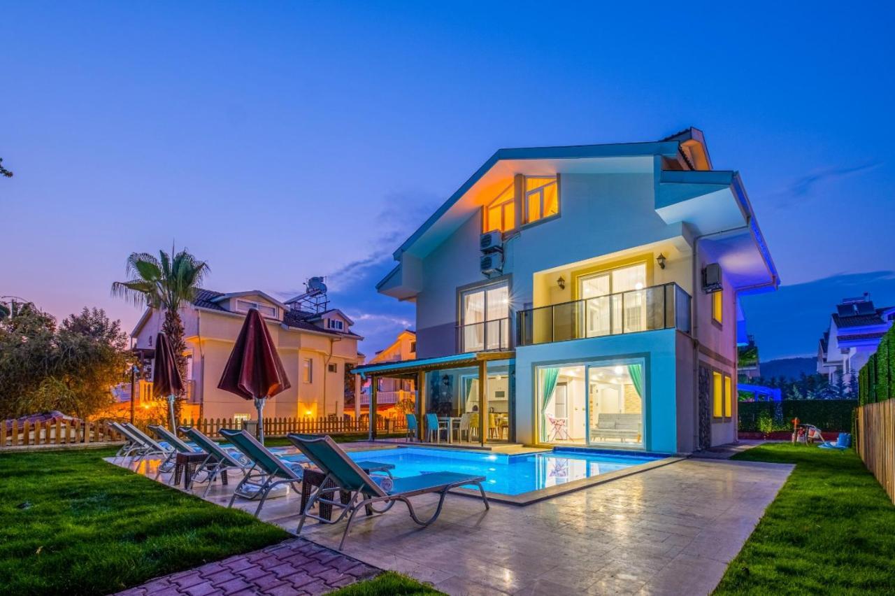 Infinity Lily Villa 1 Фетие Екстериор снимка
